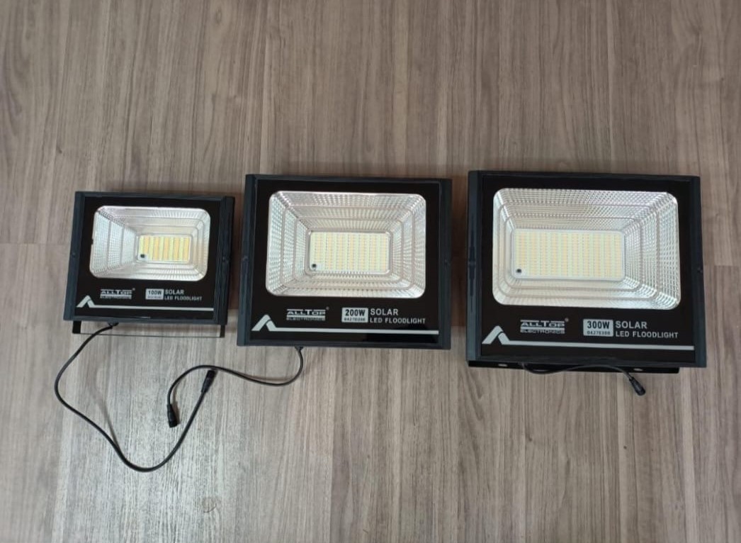 Solar Flood Lights (50W-300W)